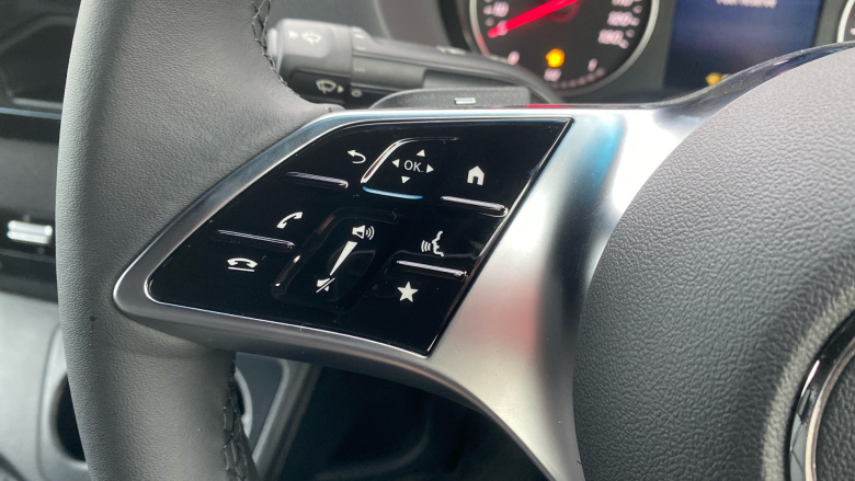 Mercedes-Benz Sprinter 315Cdi L2 Diesel Rwd 3.5t H2 Select Van